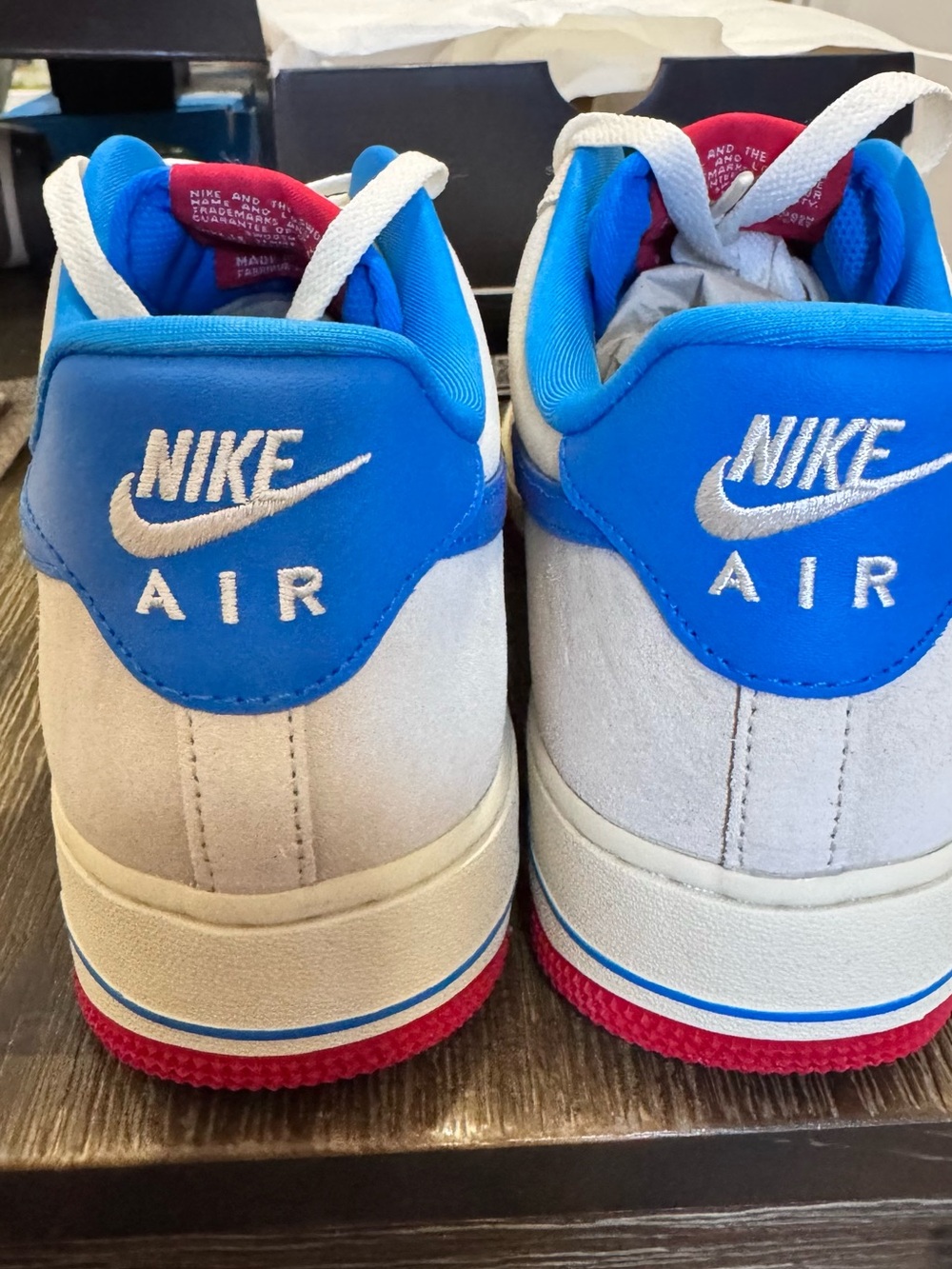 Nike Air Low-Top Sneakers in Blue, White & Pink